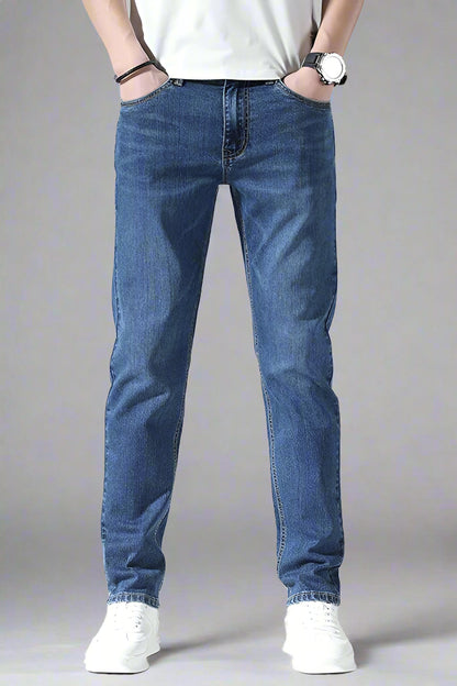 Men’s Retro Loose-Fit Jeans – Lightweight Tapered Summer Denim