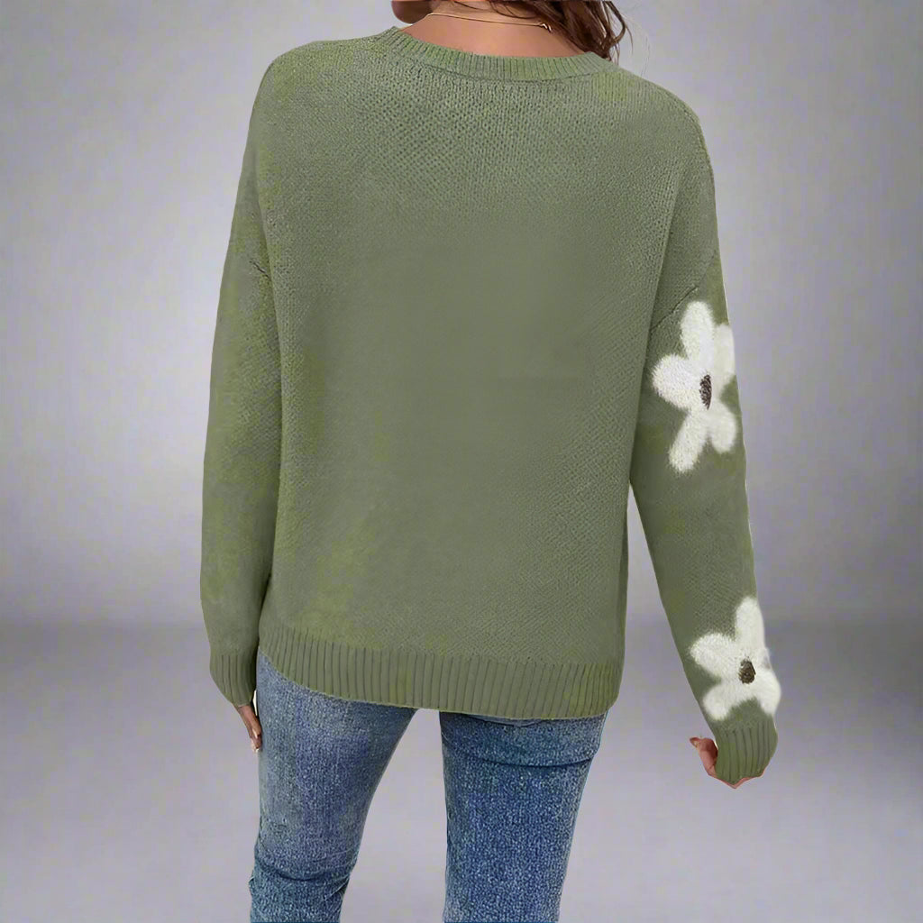 Women’s Jacquard Knit Pullover Sweater – Round Neck, Long Sleeve, Floral Pattern