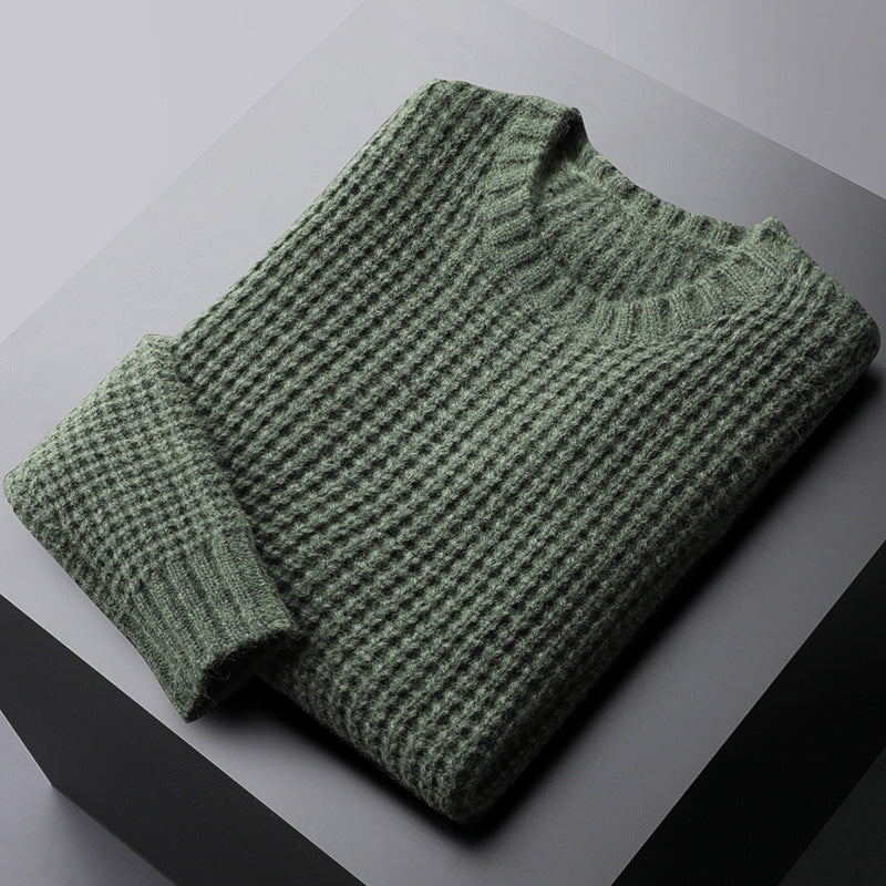 Thick Knit Pullover Sweater – Warm Inner Layer for Winter Comfort