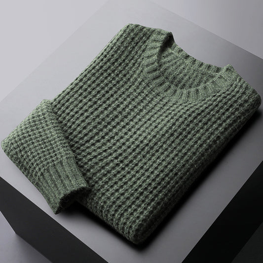 Thick Knit Pullover Sweater – Warm Inner Layer for Winter Comfort