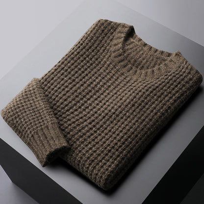 Thick Knit Pullover Sweater – Warm Inner Layer for Winter Comfort