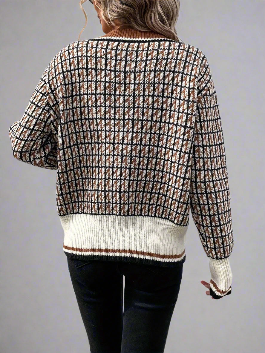 Elegant Houndstooth V-Neck Knitted Cardigan for Women